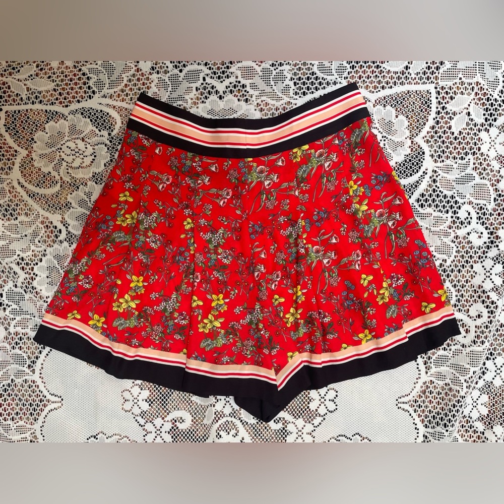 Alice + Olivia Floral Bowie Striped Shorts Skirt